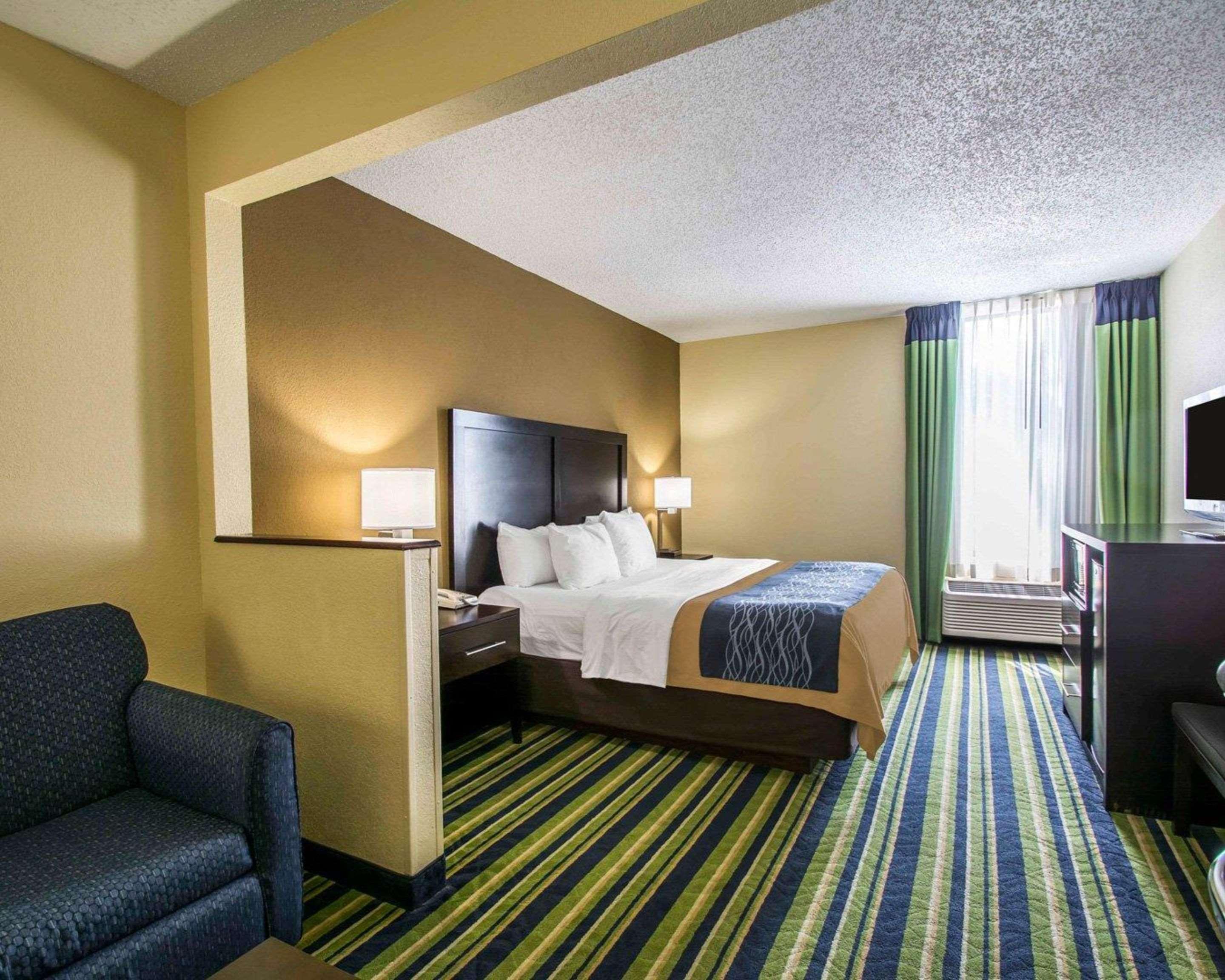 Comfort Inn & Suites Lantana - West Palm Beach South Экстерьер фото