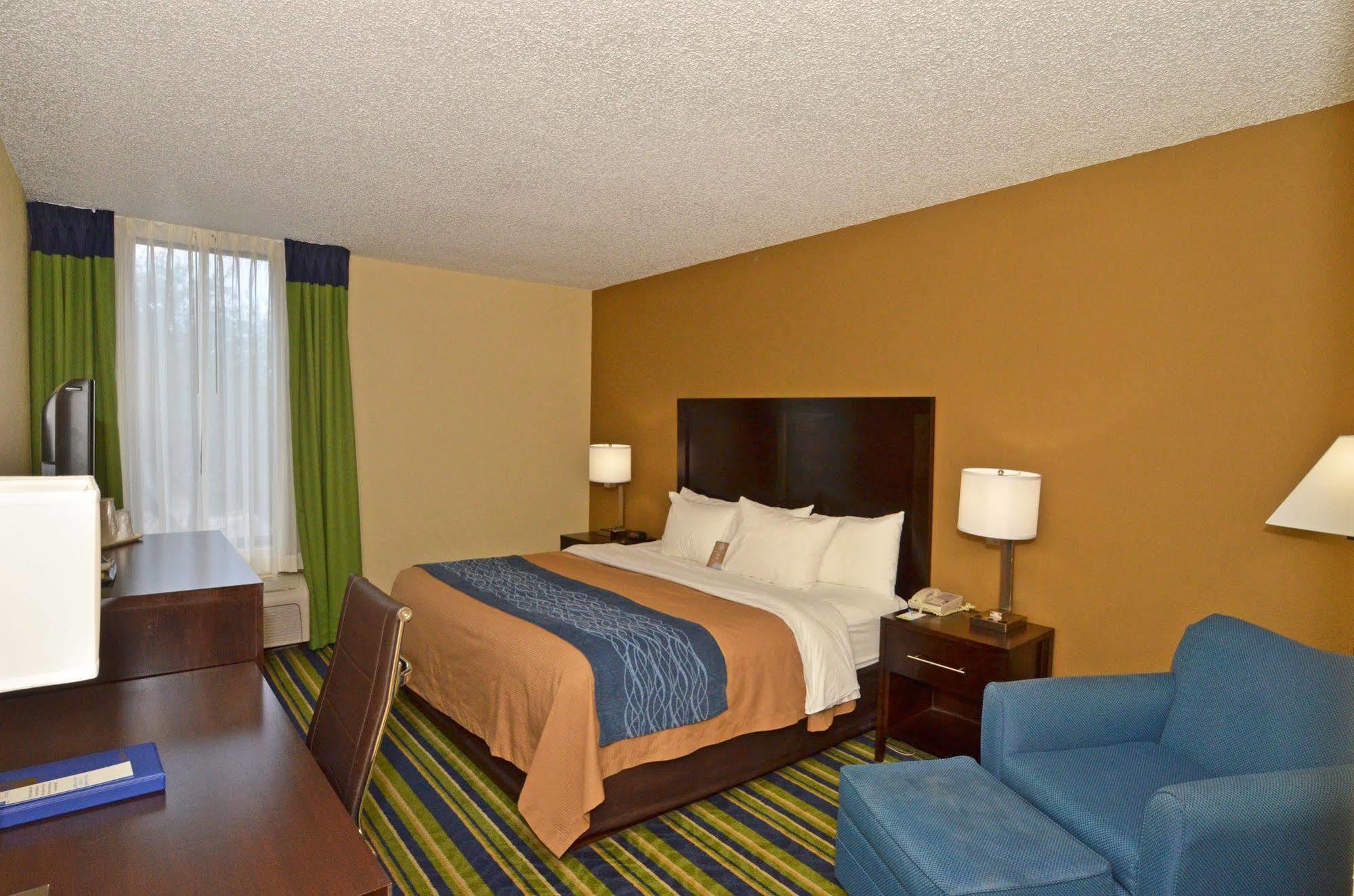 Comfort Inn & Suites Lantana - West Palm Beach South Экстерьер фото