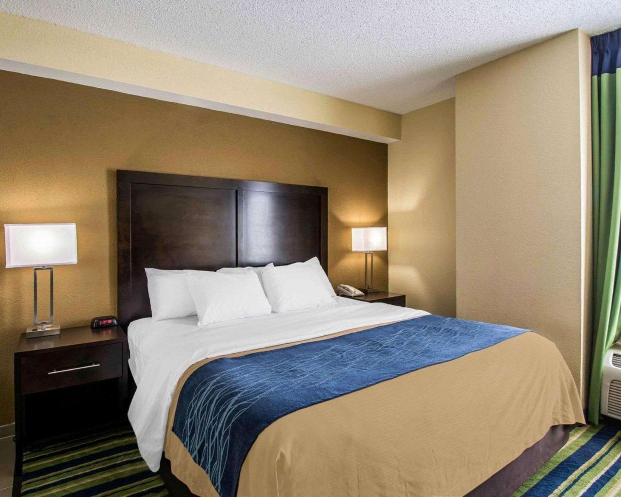 Comfort Inn & Suites Lantana - West Palm Beach South Экстерьер фото